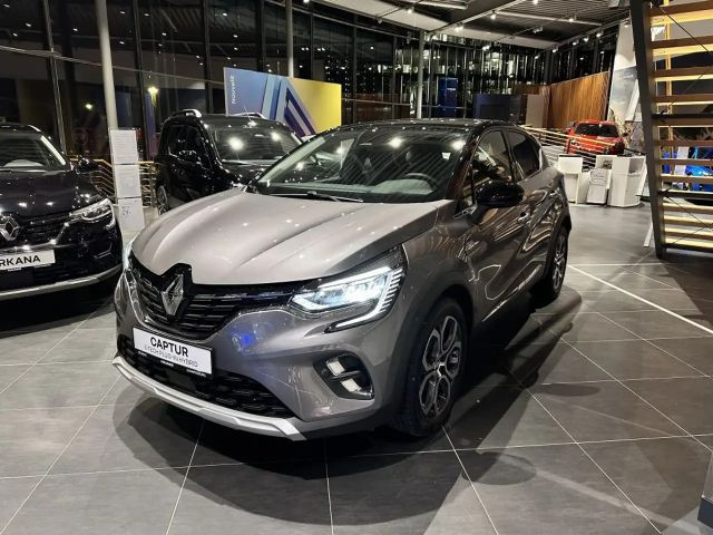 Renault Captur E-Tech Hybrid Techno