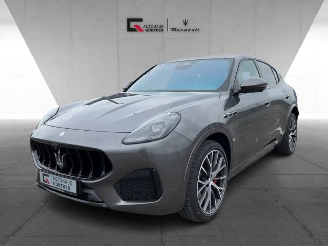 Maserati Grecale MODENA'23 (330PS) Grigio&Nero/5* Options