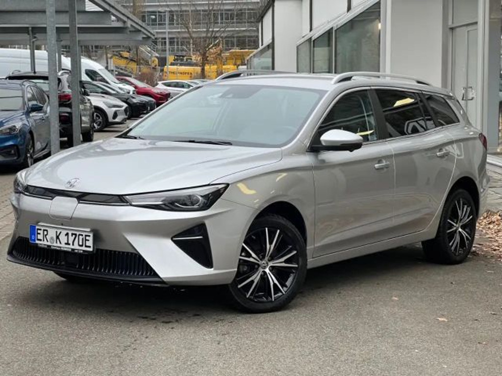 MG MG5 Luxury Standard range