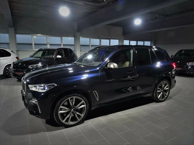 BMW X5 JET BLACK ACC HUD PANO AHK SOFTCL MASAGE