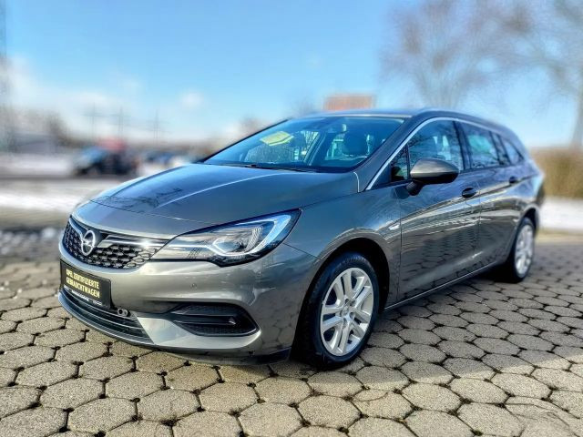 Opel Astra Sports Tourer Elegance