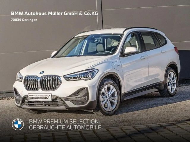 BMW X1 xDrive25eA Sportsitz Kamera LED DAB CarPlay PDC