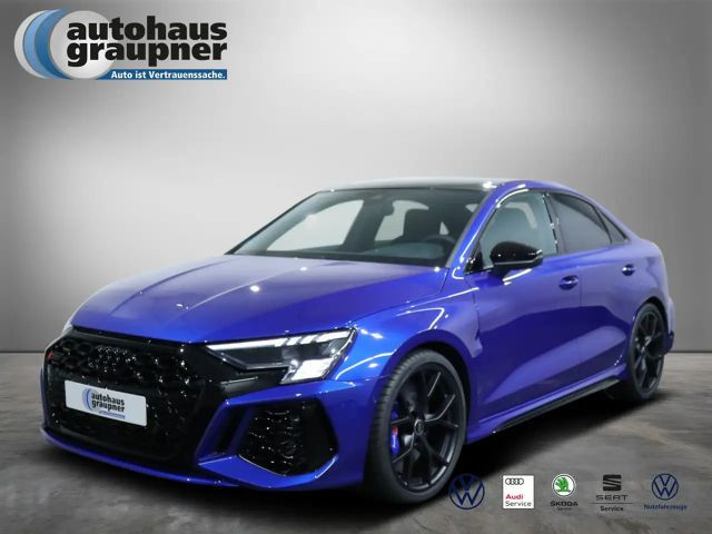 Audi RS3 Sedan Quattro S-Tronic