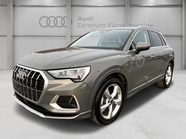 Audi Q3 S-Tronic 35 TFSI