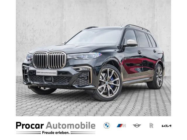 BMW X7 M50i