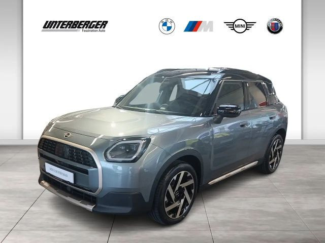 Mini Cooper Countryman Countryman C Favoured Trim AHK Pano 19"  HUD HK