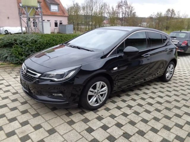 Opel Astra Innovation