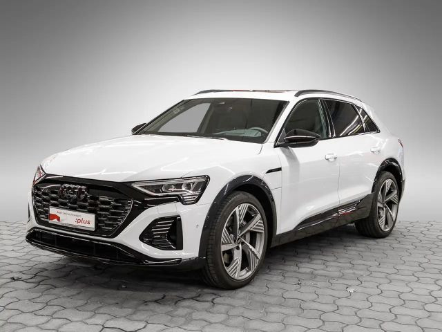 Audi Q8 e-tron Quattro S-Line 50