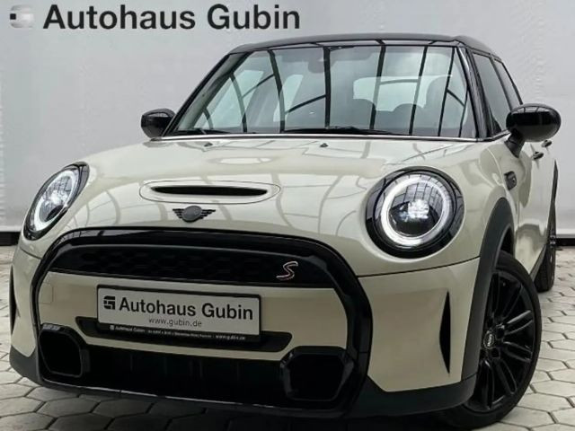 Mini Cooper S Navi+,DAB,CarPlay,RK,DrivingAssist