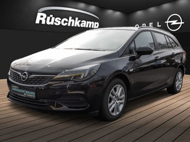 Opel Astra Sports Tourer Edition