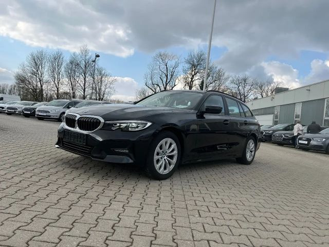 BMW 3 Serie 318 Touring Advantage pakket 318d