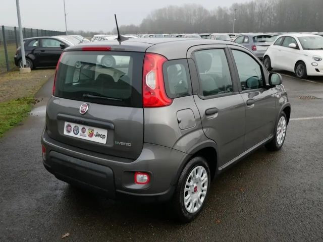 Fiat Panda HYBRID 1.0 GSE E6D TECH RADIO 5-SITZER