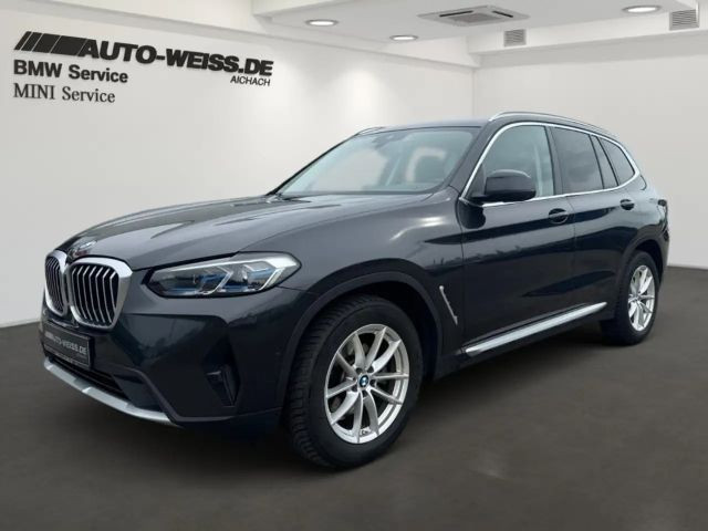 BMW X3 20dxA NAVI+LEDER+PANO+LASER+SPORTSITZE+HIFI+