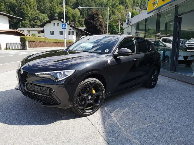 Alfa Romeo Stelvio Q4 AT8