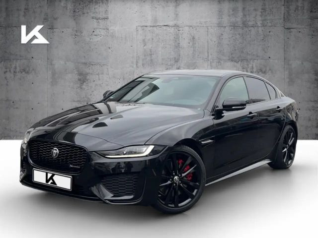 Jaguar XE R-Dynamic SE D200