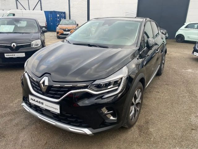 Renault Captur E-Tech