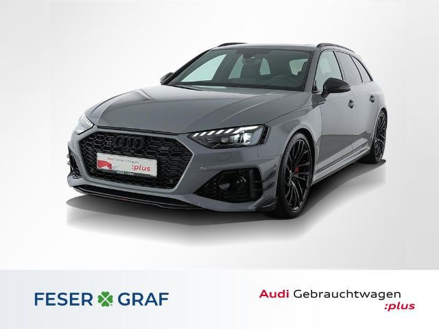 Audi RS4 Avant Quattro