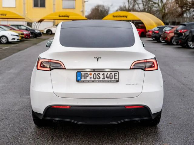 Tesla Model Y Long Range Dual Motor AWD