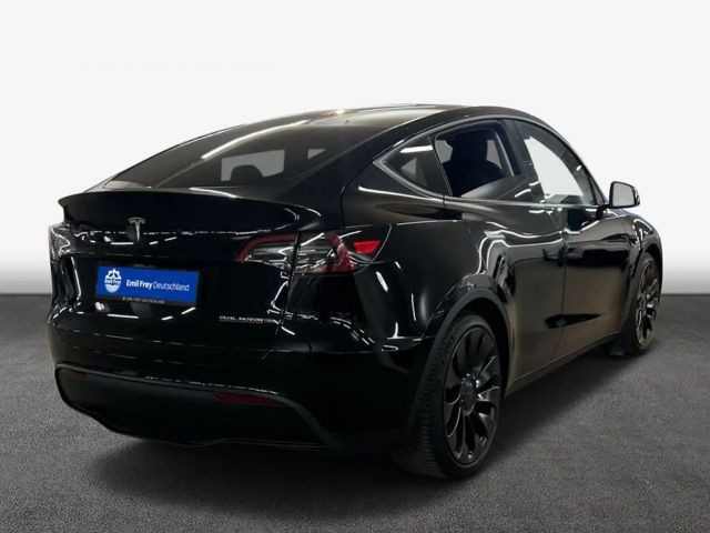 Tesla Model Y Long Range Dual Motor AWD