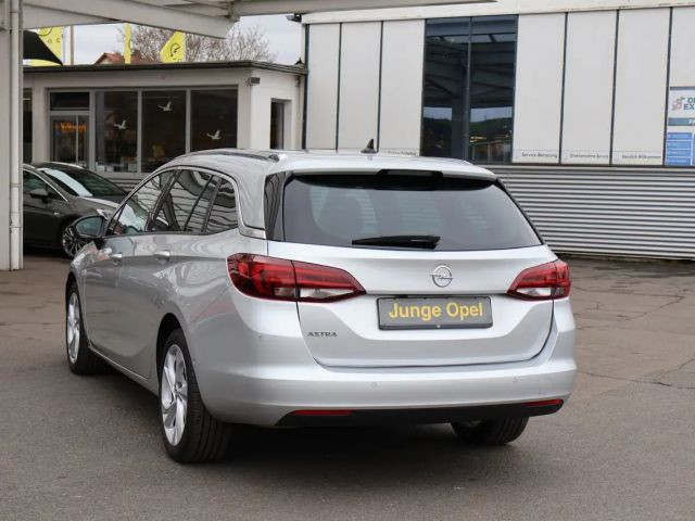 Opel Astra Sports Tourer 1.2 Turbo Elegance Turbo