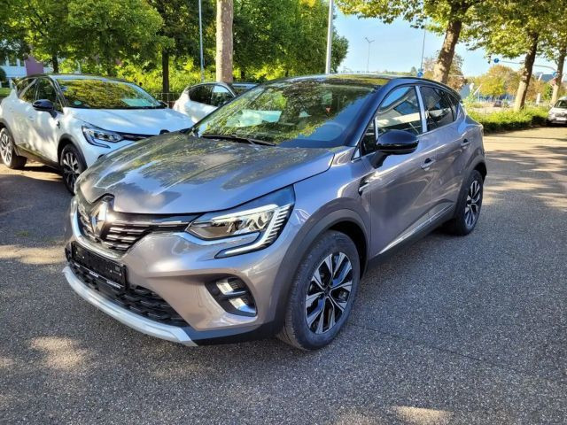 Renault Captur EDC Hybrid Techno