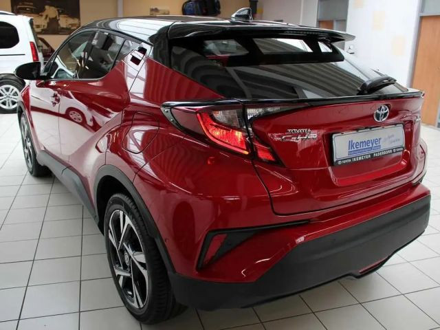 Toyota C-HR Team D Hybride