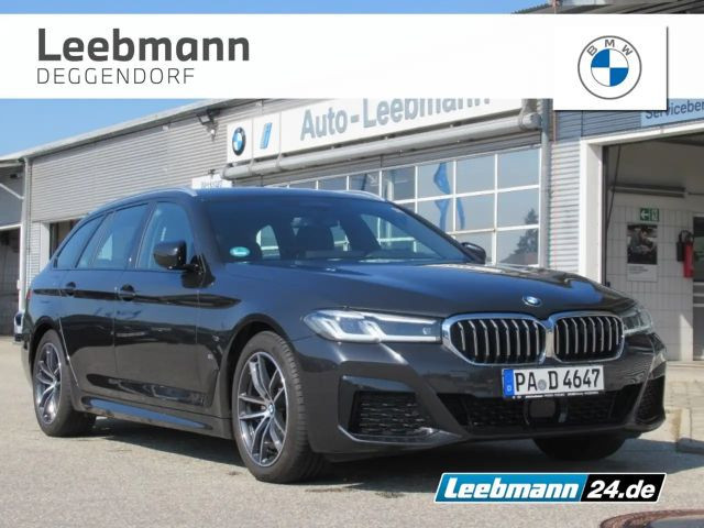 BMW 5 Serie 520 M-Sport Touring 520d