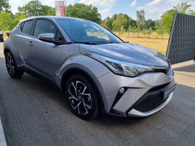 Toyota C-HR Team D Hybride