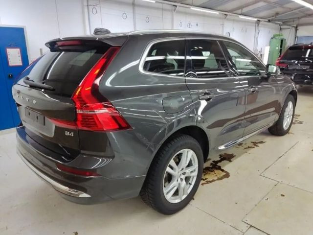 Volvo XC60 Plus Bright