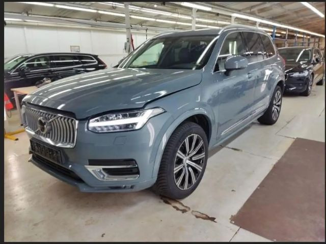 Volvo XC90 AWD Plus Bright