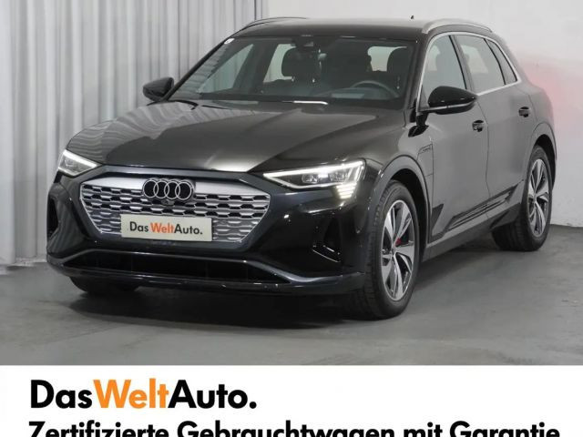 Audi Q8 e-tron Quattro 50