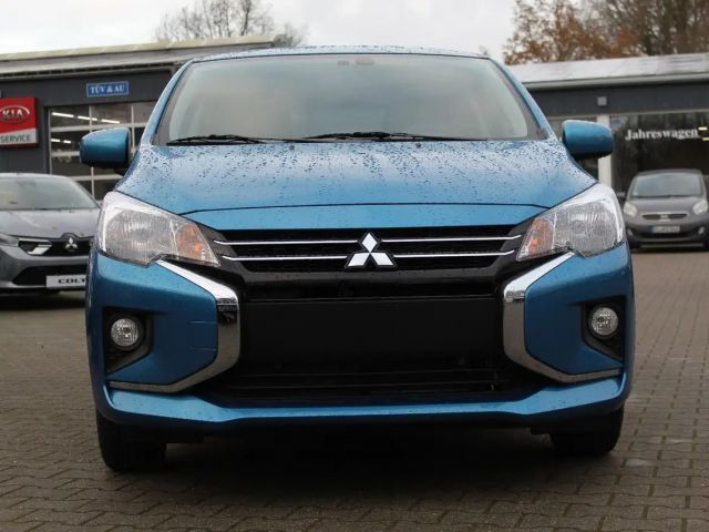 Mitsubishi Space Star Star