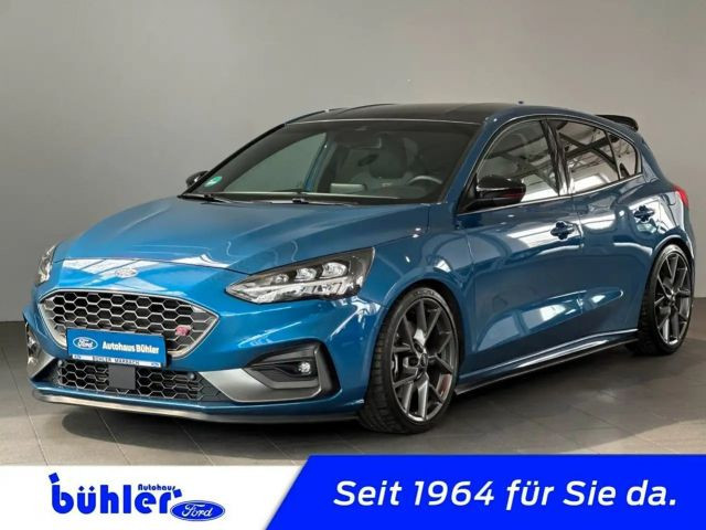 Ford Focus Limited ST Line