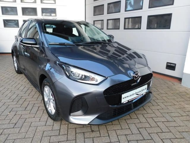 Mazda 2 Hybrid 1.5L CVT Center-Line  SHZ/Klima/DRCC/Kamera