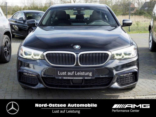 BMW 5 Serie 520 M-Sport Limousine 520d