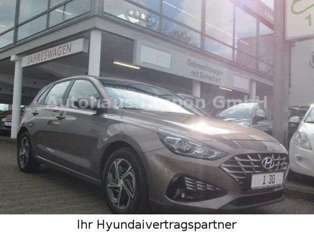 Hyundai i30 T-GDi 1.0