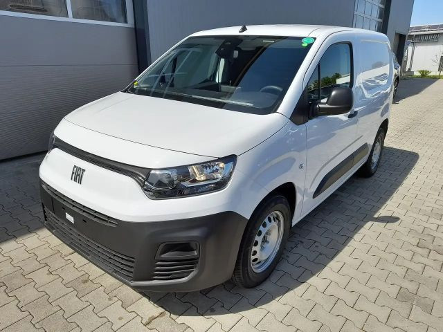 Fiat E-Doblo Cargo Kastenwagen L1 Winter-Paket Kamera uvm.