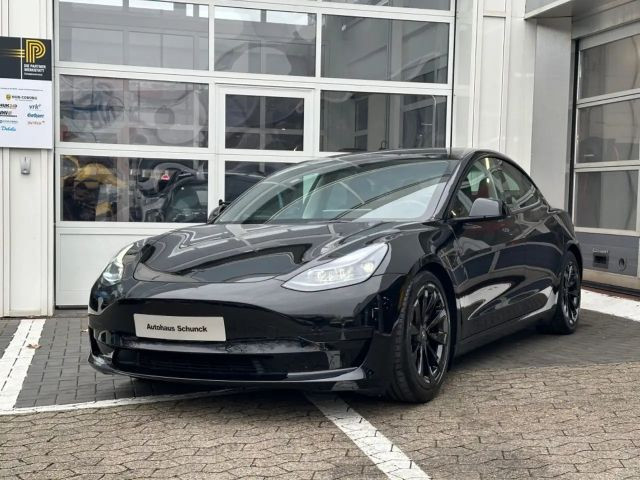 Tesla Model 3 LEDER/GLASDACH/BLACK/TRAUMZUSTAND