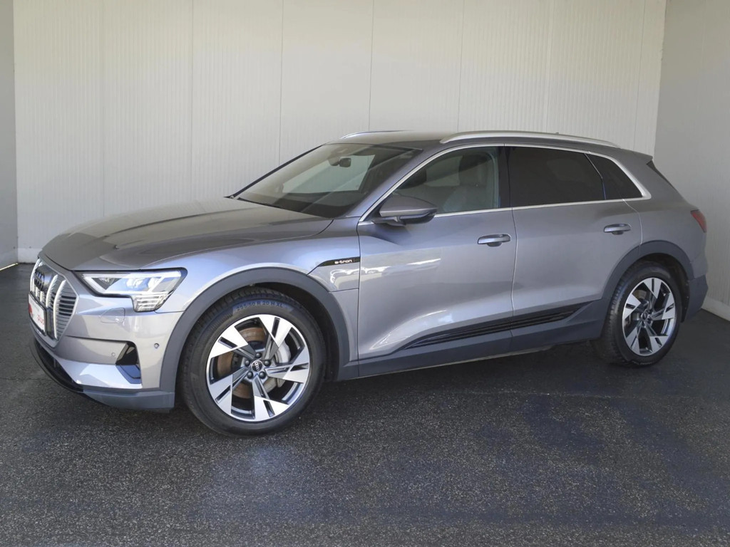 Audi e-tron Quattro Business 50