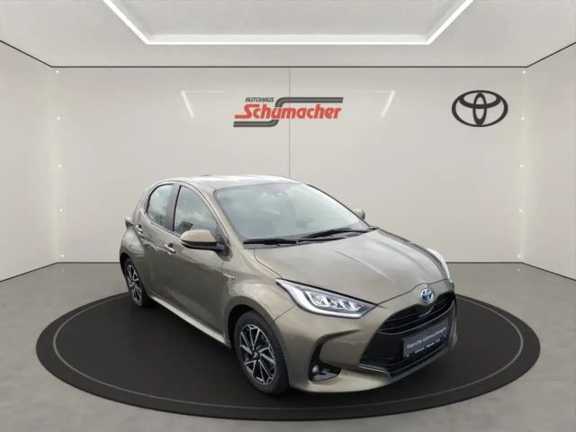 Toyota Yaris Club Hybride VVT-i