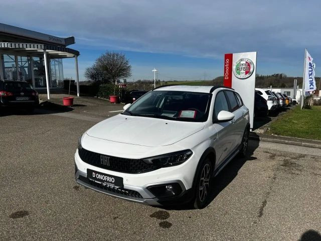 Fiat Tipo Station wagon Cross