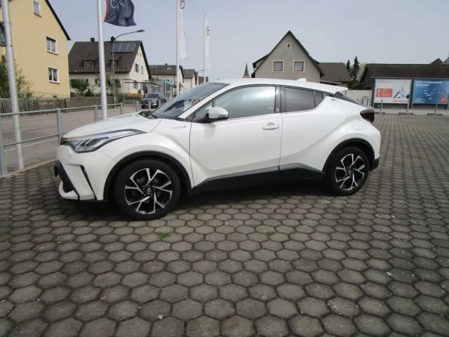 Toyota C-HR Team D Hybride