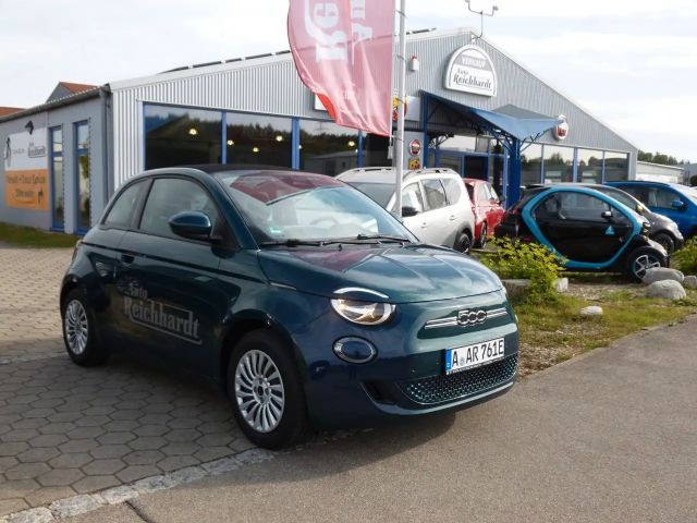 Fiat 500e Cabrio 42kWH  AKKU MY23 KOMFORTPAKET