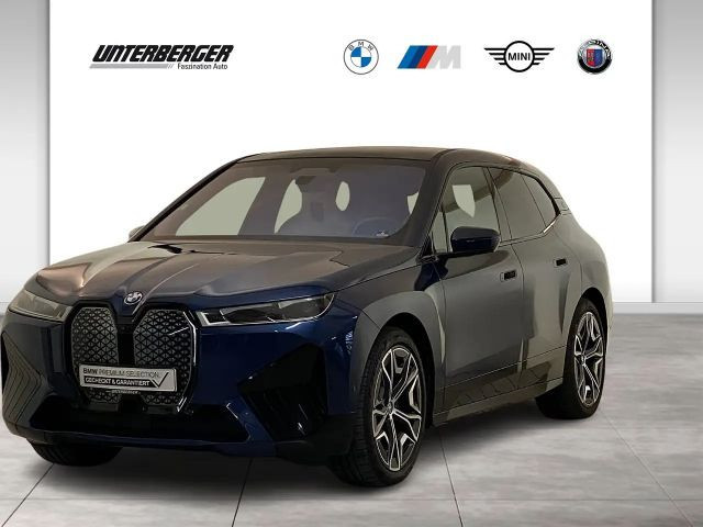 BMW iX xDrive50