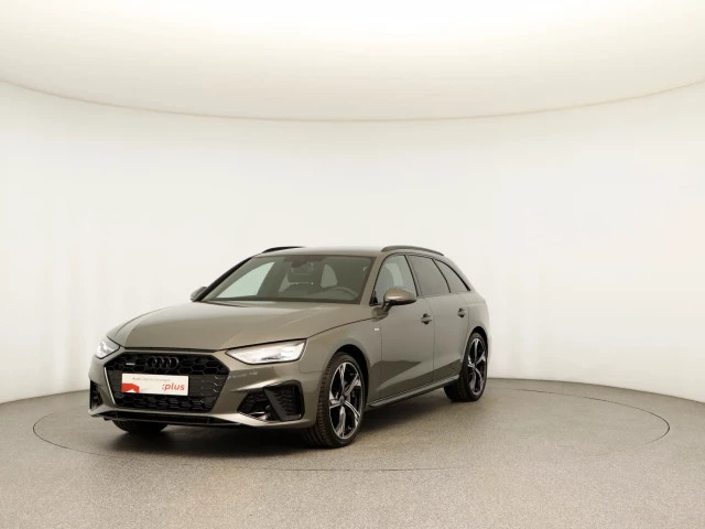 Audi A4 Avant Quattro S-Line 40 TFSI