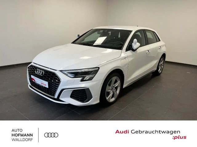 Audi A3 Sportback Sedan S-Line S-Tronic Hybride 40 TFSI