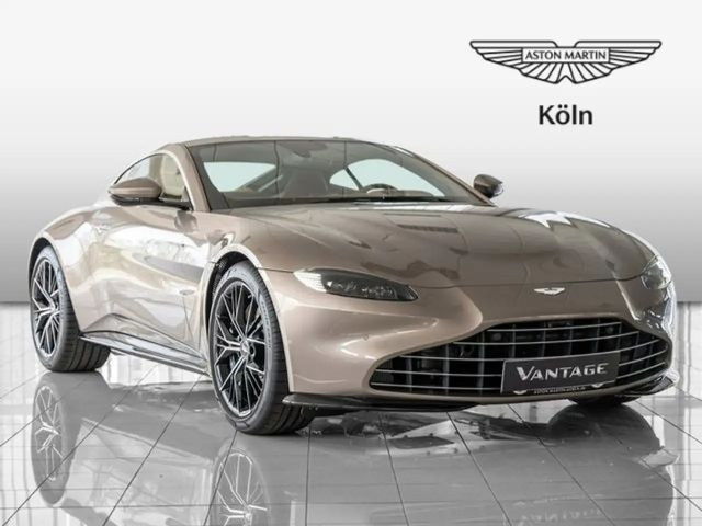 Aston Martin V8 V8