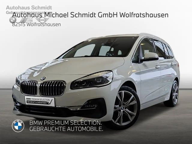 BMW 2 Serie 220 Luxury Line xDrive 220d