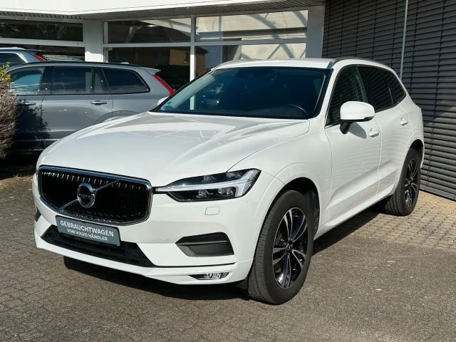 Volvo XC60 Momentum