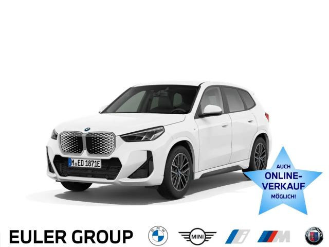 BMW iX1 eDrive 20 Sportpaket  Navi Sitzheizung PDCv.&h.